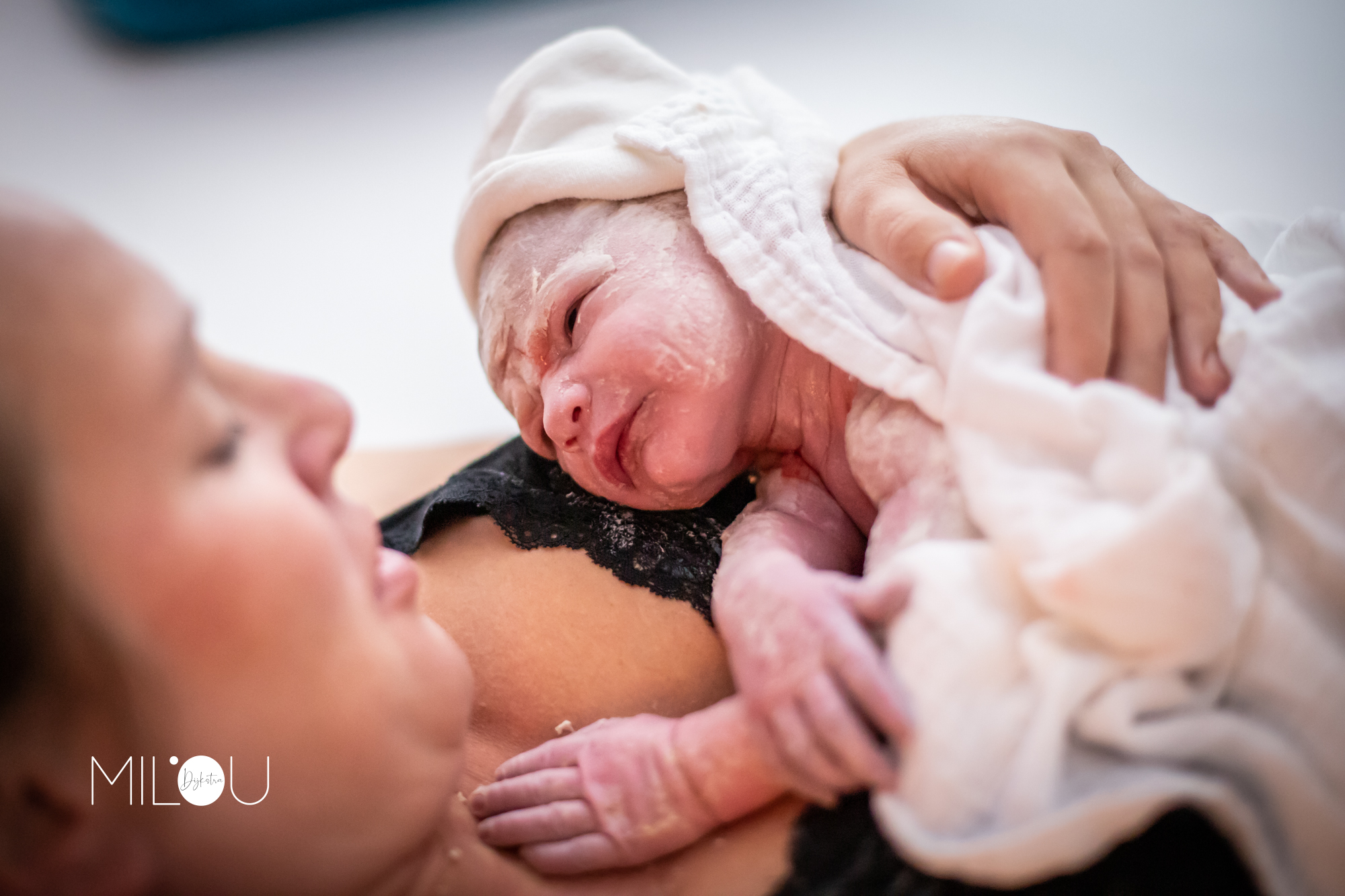 GEBOORTEREPORTAGE-NEWBORN-GEBOORTEFOTOGRAAF